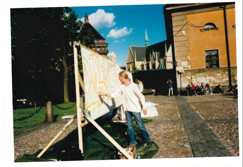 Live outdoor mural painting
